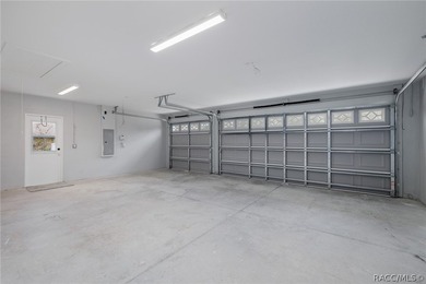 Don't miss a rare chance to move into a NEW 3-bedroom plus - photo 42