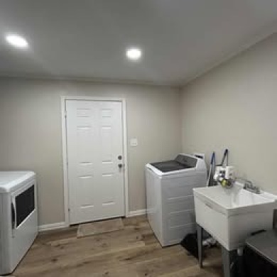 Lease holder - photo 5