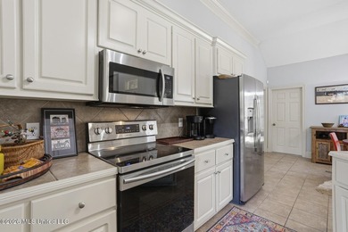 NEW ROOF -2026! An assumable VA loan may be available to - photo 10