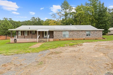 (private lake, pond, creek) Home For Sale in Big Sandy Texas