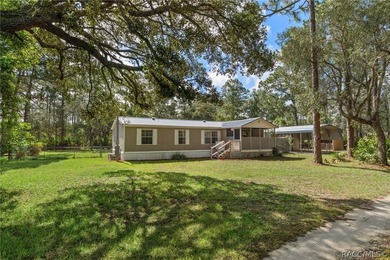 Freedom awaits at this 3-bedroom, 2-bath Fleetwood manufactured - photo 7