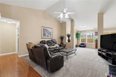 Welcome to Mirror Lake, where resort-style living meets everyday - photo 5