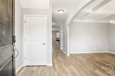 Welcome to 2688 Garden Hills Loop in Richmond Hill! This - photo 3