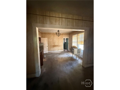 Bring your vision and unlock the potential of this investment - photo 4