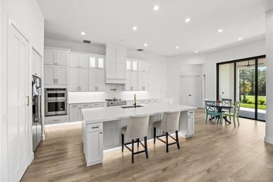 Extraordinary custom, builder-owned and designed residence in - photo 4