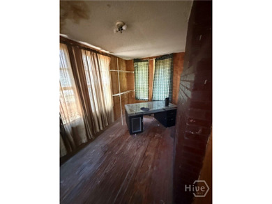 Bring your vision and unlock the potential of this investment - photo 5