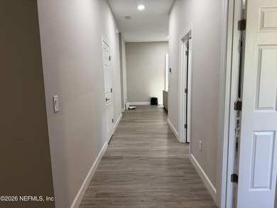Why wait for new construction? This like-new 2023 home offers - photo 5