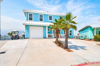 Exquisite home with a coastal flair located in the popular Royal - photo 35
