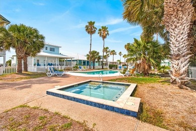 Exquisite home with a coastal flair located in the popular Royal - photo 39