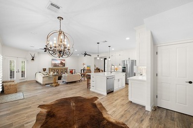 Welcome to refined Hill Country living in New Ulm, where - photo 2