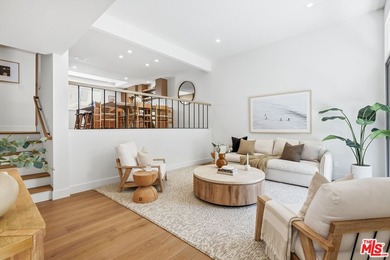 Extensively renovated and just completed 3 bedroom, 2.5 bathroom - photo 3