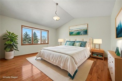 Beautiful Open-Concept Home on a Private 0.71 Acre Wooded Lot! - photo 18
