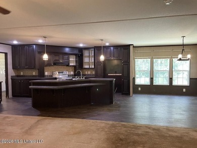 Additional listing photo 2