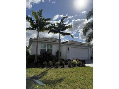(private lake, pond, coastal) Home For Sale in Port Saint Lucie Florida