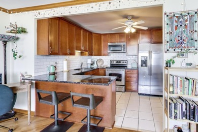 Enjoy lakefront living in this spacious 1BR/1BA condo at