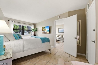 Welcome to Anglers Cove, one of Marco Island's most sought-after - photo 13