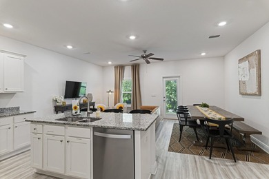Welcome to Honeycomb Hideaway, a beautifully decorated and - photo 15