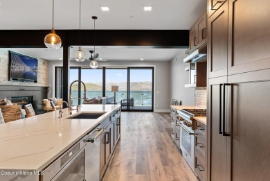 Lake Condo For Sale in Sandpoint, Idaho
