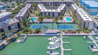 Welcome to Anglers Cove, one of Marco Island's most sought-after - photo 32