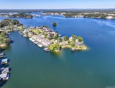 Long Island Park Condo. Best of the Best, Location and Amenties - photo 33