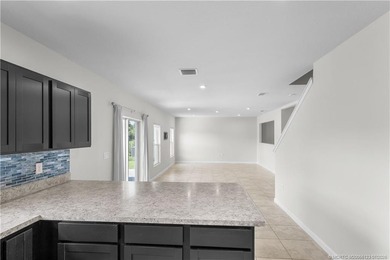 Move-in ready and beautifully maintained, this spacious - photo 8
