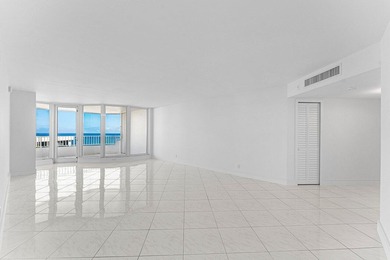 Wake up to sweeping ocean views and abundant natural light in