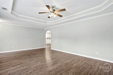 Welcome to this beautifully maintained 2-bedroom, 2-bathroom - photo 5