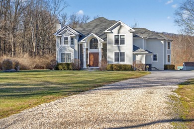 (private lake, pond, coastal) Home For Sale in Highland Mills New York