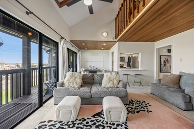 Every day feels like a getaway in this beautifully updated condo - photo 11