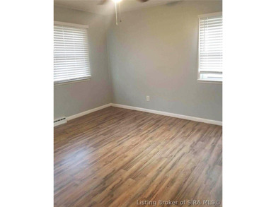 Completely remodeled in 2021 and move-in ready! This beautifully - photo 12
