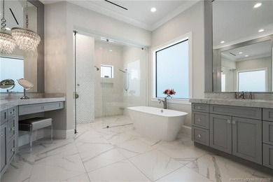 Welcome to this extraordinary waterfront estate in the gated - photo 6