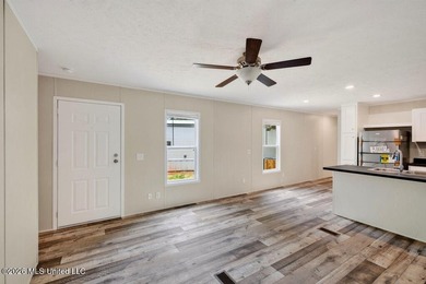 Brand new and never lived in! This beautiful 16' x 76' - photo 7