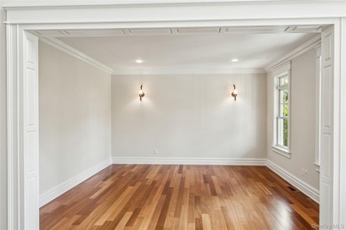 Welcome to this magnificent custom-built 5,000 sq ft waterfront - photo 17