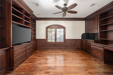 Masterfully designed with exceptional construction, this stately - photo 19