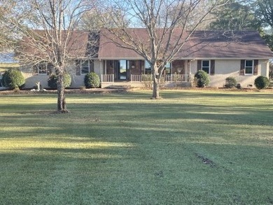 Lay Lake Home For Sale in Wilsonville Alabama