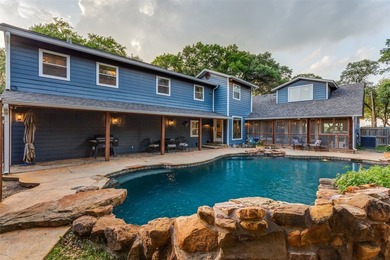 This inviting lakefront retreat on Lake Worth was designed with - photo 28