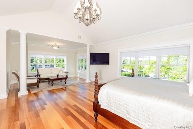 Welcome to this magnificent custom-built 5,000 sq ft waterfront - photo 34