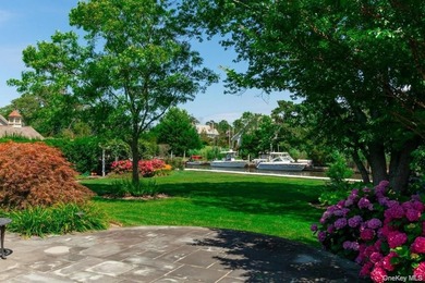 Welcome to this magnificent custom-built 5,000 sq ft waterfront - photo 44