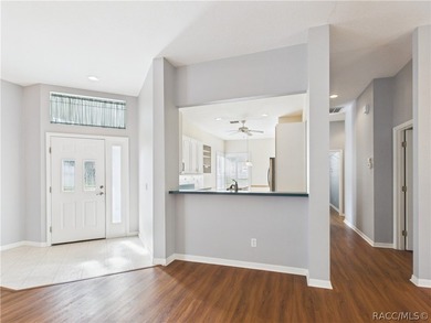 One or more photo(s) has been virtually staged. Rare floor plan - photo 5