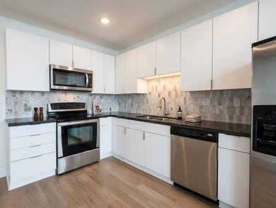 Located at 300 S Australian Ave #809 in the heart of West Palm - photo 5