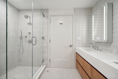 Immediate occupancy available in The Rose at Great Neck. 40-New - photo 14