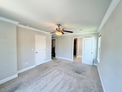 Discover the perfect blend of comfort, convenience, and - photo 18