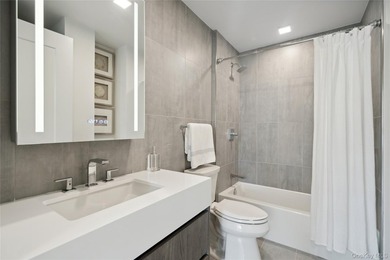 Immediate occupancy available in The Rose at Great Neck. 40-New - photo 19