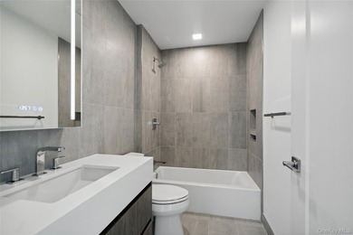 Immediate occupancy available in The Rose at Great Neck. 40-New - photo 21