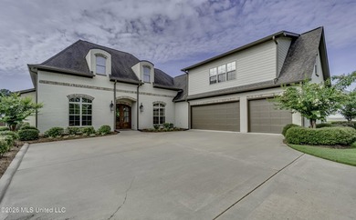 Experience luxury living in this custom-built, one-owner home - photo 3