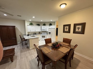 GREAT LOCATION, GATED COMMUNITY. RENOVATED, PARTIALLY FURNISHED - photo 6
