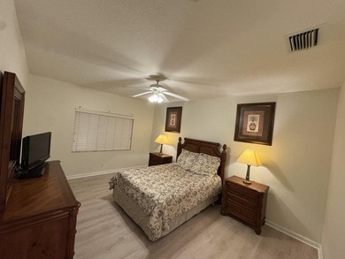 GREAT LOCATION, GATED COMMUNITY. RENOVATED, PARTIALLY FURNISHED - photo 10