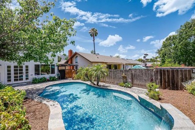 Beautifully renovated 4 bedroom, 3 full bathroom home in the - photo 46