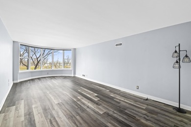 Lake Michigan views and effortless Bay View living await in this - photo 1