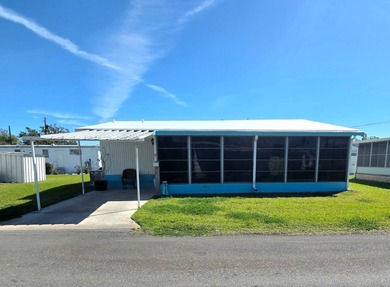 Manatee River Home For Sale in Ellenton Florida